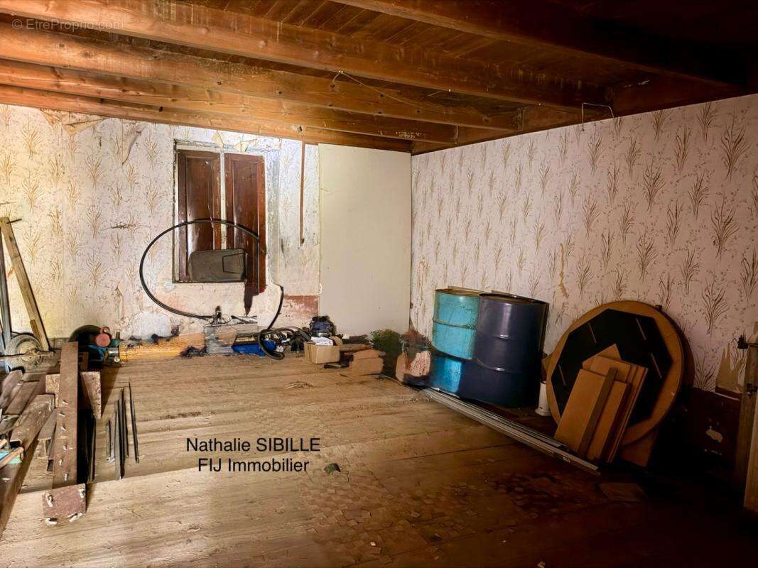 Maison en pierre à la campagne / 57 m² / 19 500 EUR / GRIGNONCOURT - photo 2