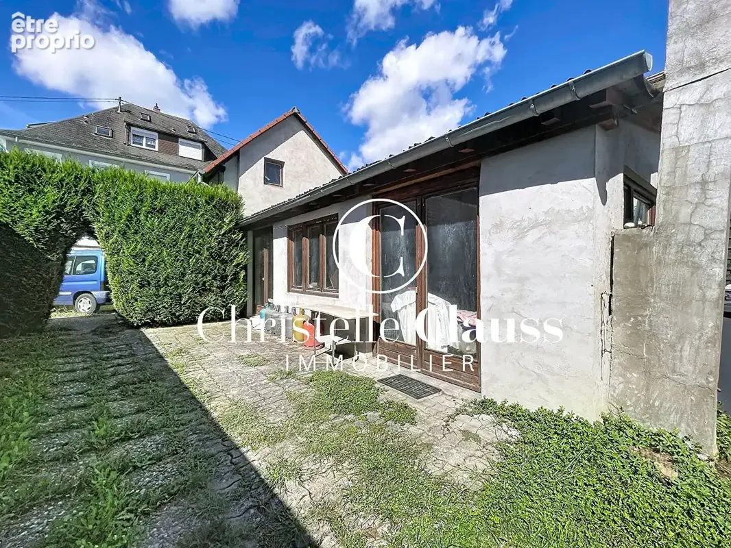 Herrlisheim  Immeuble de rapport de 3 appartements, 3 garages et 8,64 ares - photo 8