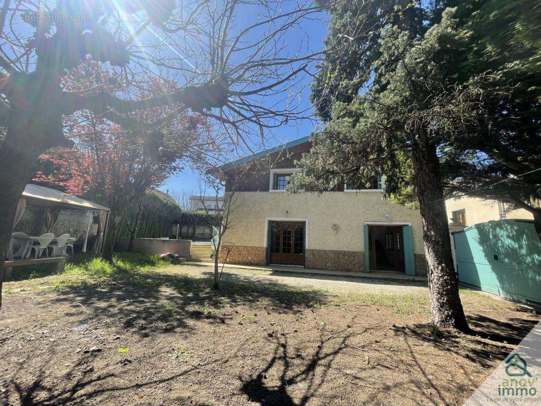 Maison à COLOMBIER-SAUGNIEU