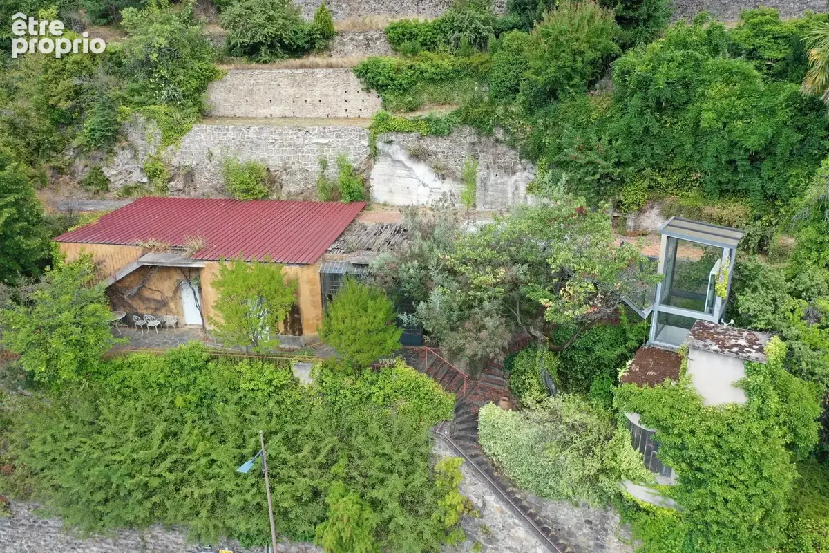 Maison 150 m² à Le Cheylard  - photo 2