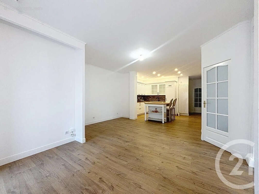Appartement à MONTEREAU-FAULT-YONNE