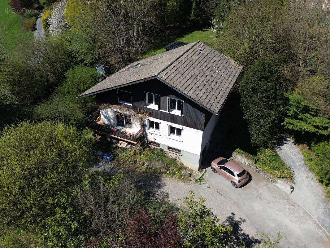 Maison à VIUZ-EN-SALLAZ