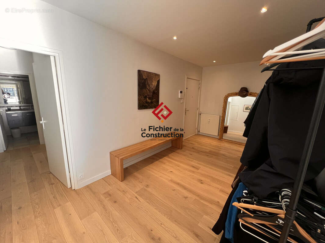Appartement à MEYLAN