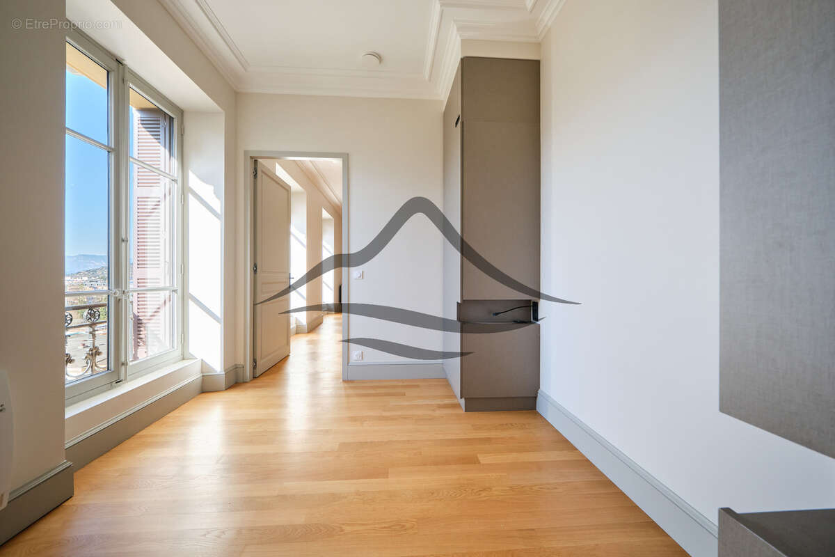 Appartement à AIX-LES-BAINS