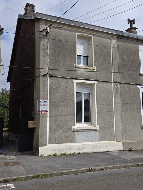 Maison à AULNOYE-AYMERIES