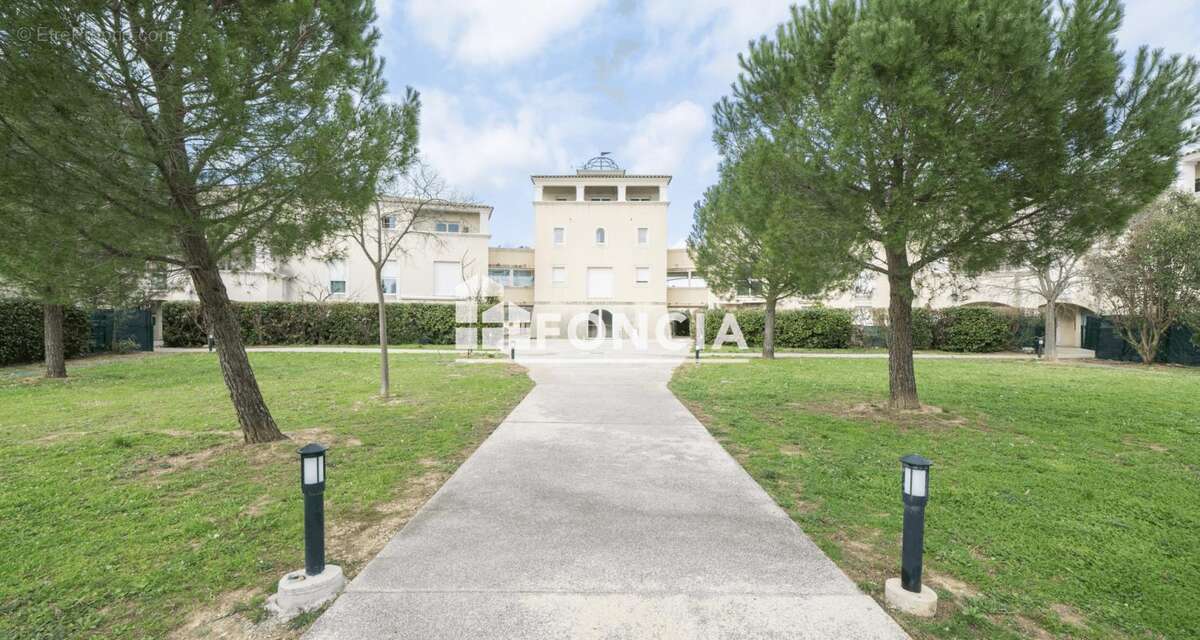 Appartement à JUVIGNAC