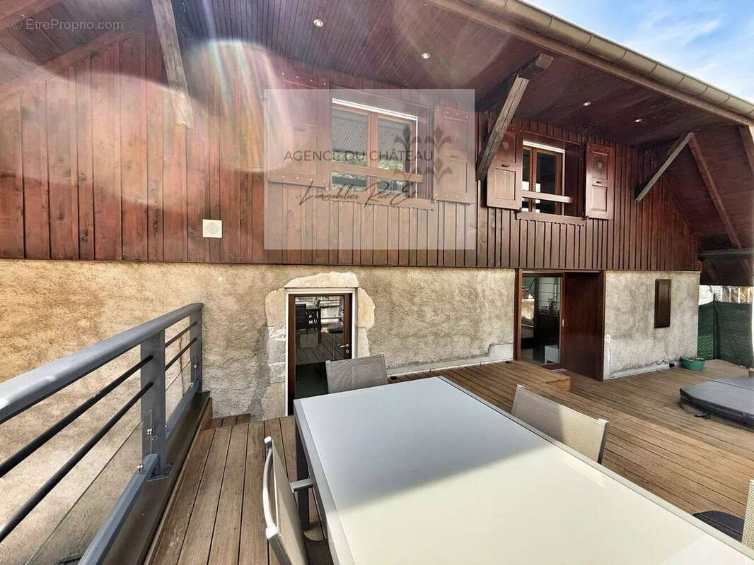 Maison à TALLOIRES