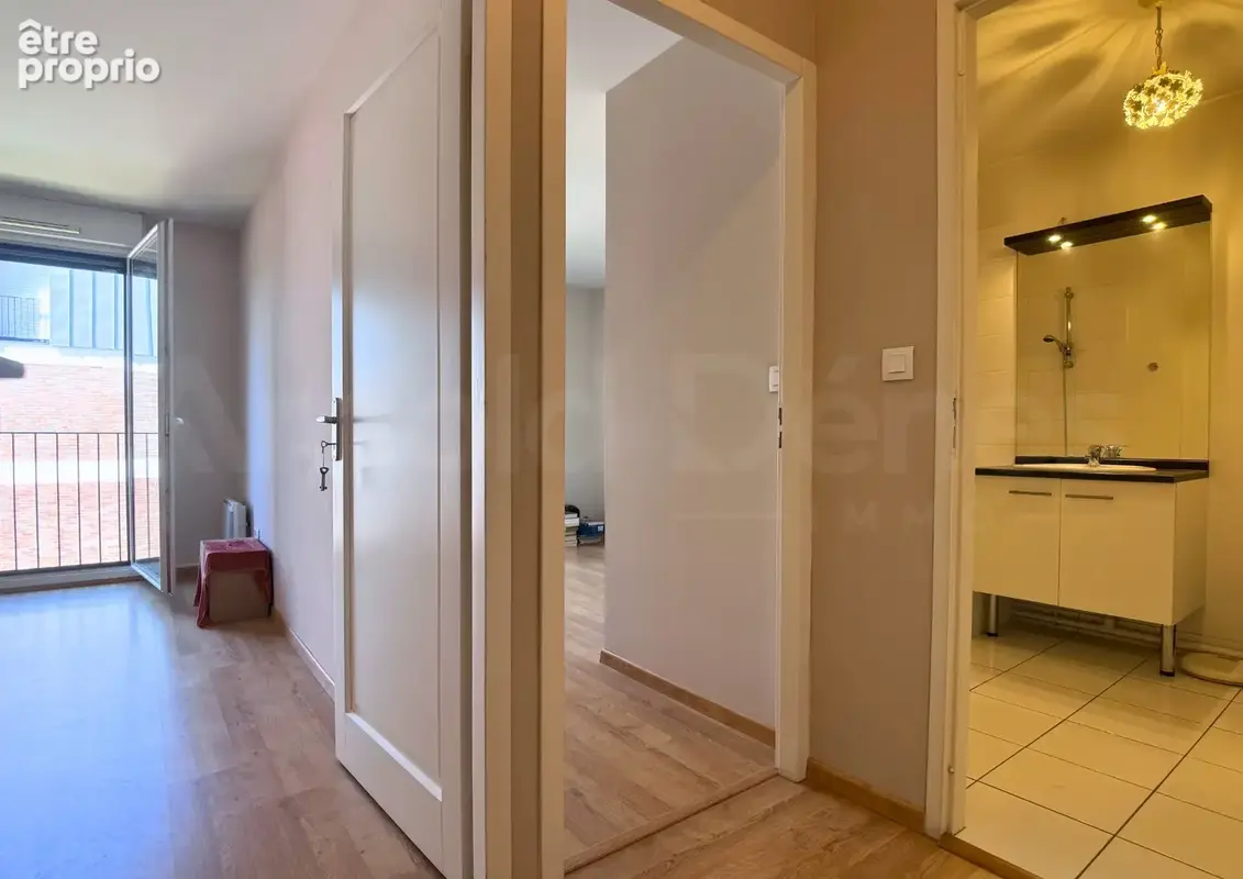 Appartement T5 à vendre à Chantepie   4 chambres, terrasse, garage fermé, parking et cave - photo 10