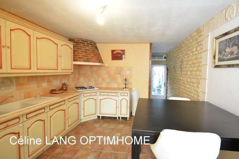 Maison à FRANCHEVAL