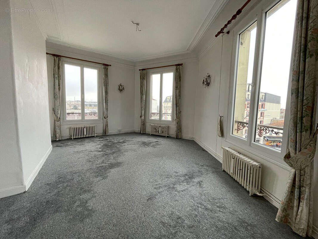 Appartement à LE RAINCY