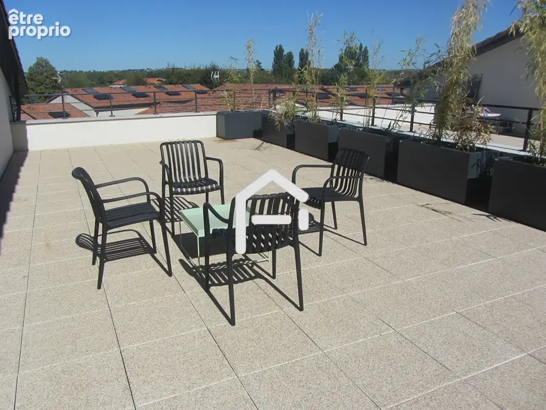 Appartement 100 m² à Castanet-Tolosan  - photo 3