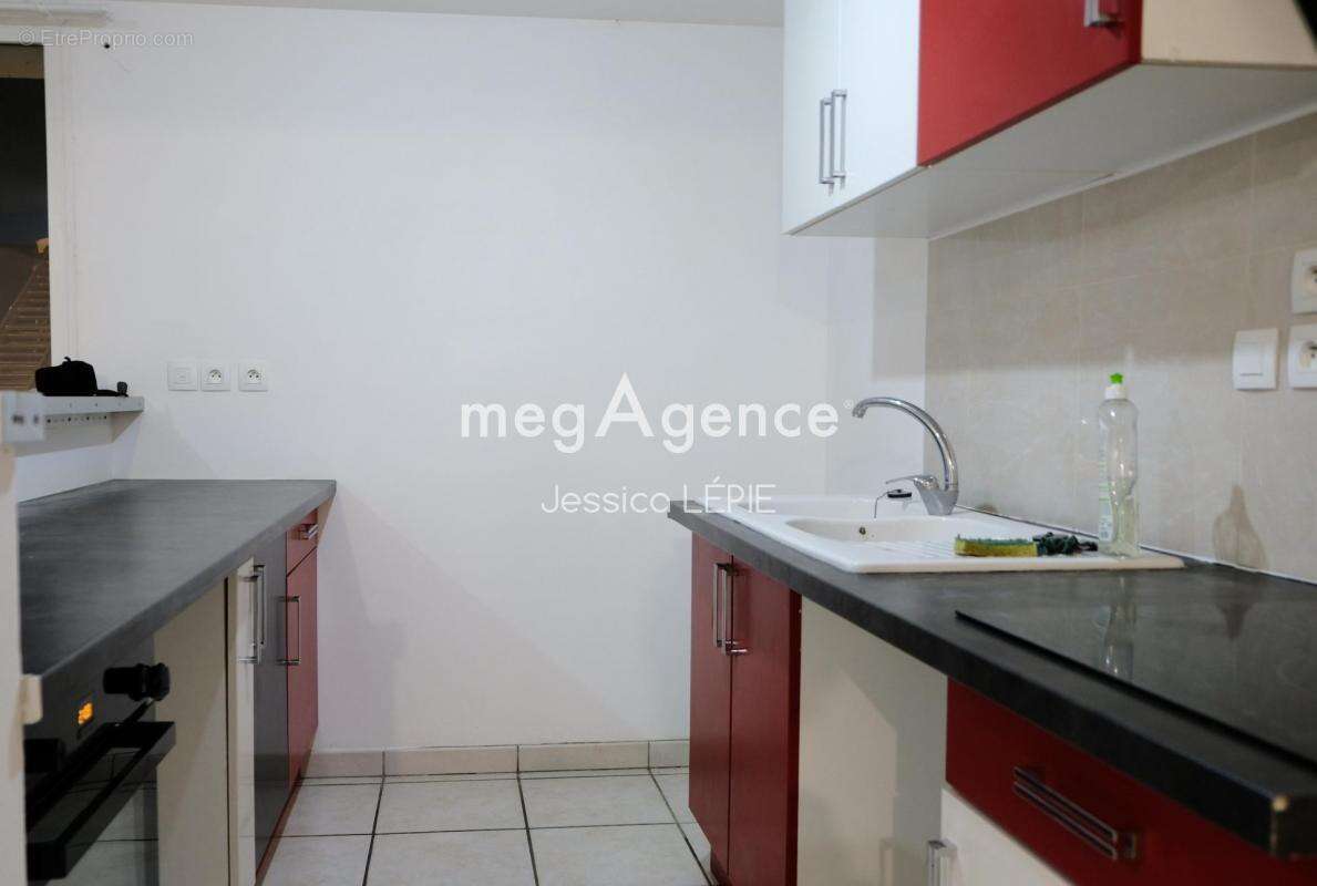 Appartement à AIFFRES