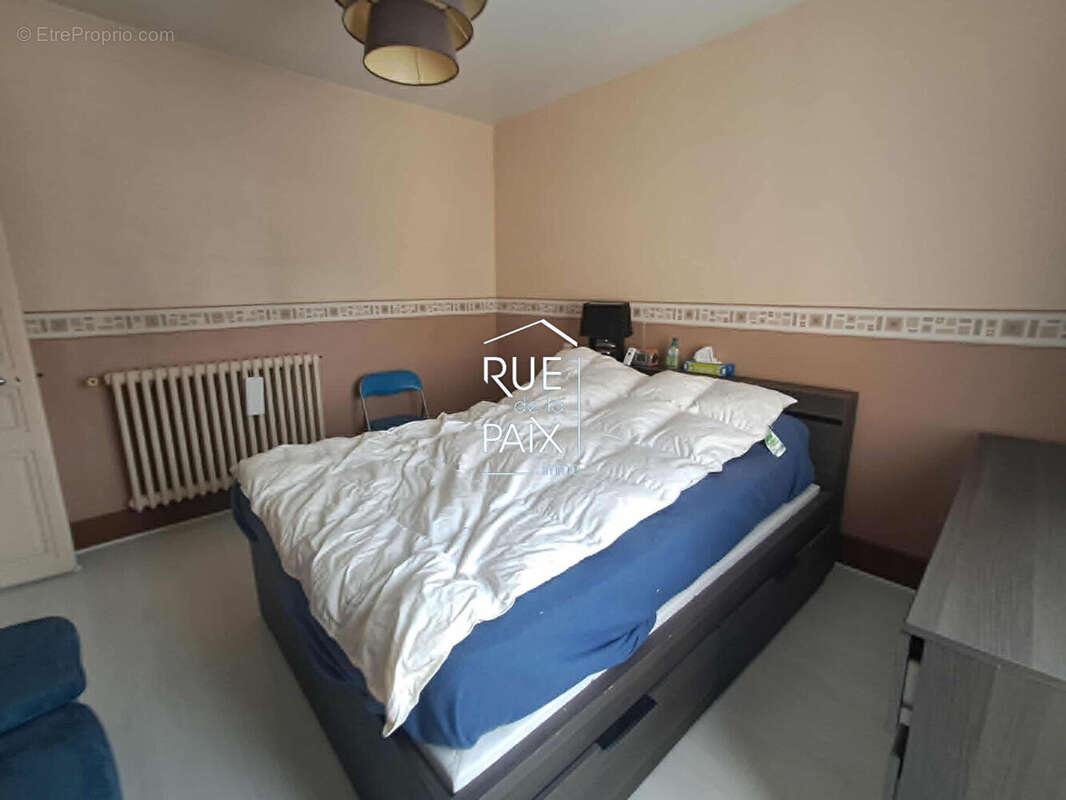 Charmante maison à Châtellerault avec cours et dépendance - photo 8
