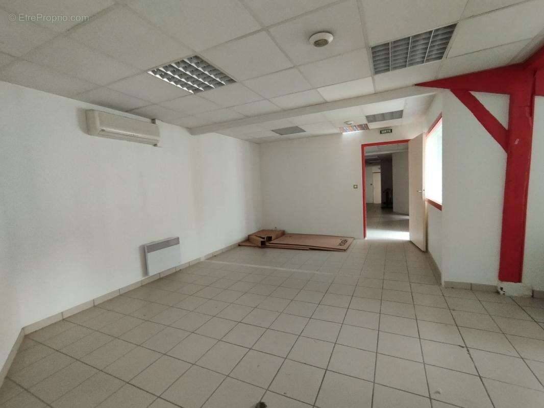 Commerce à MONT-DE-MARSAN