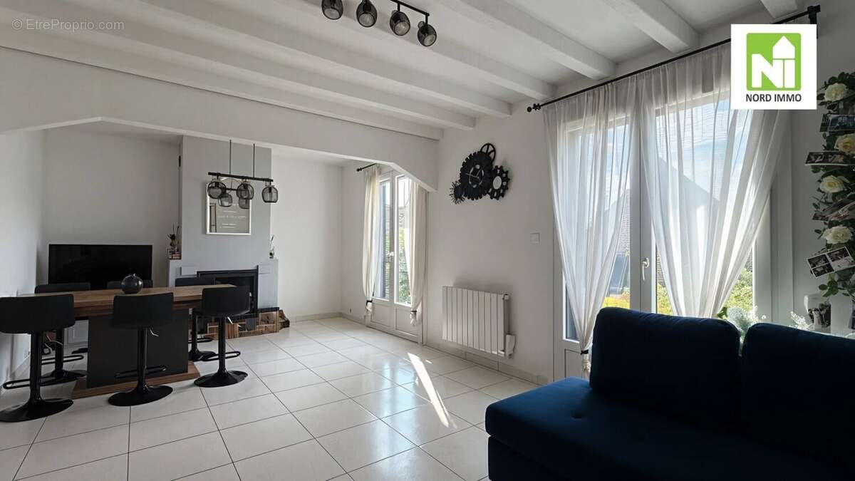 Maison à MERIGNIES