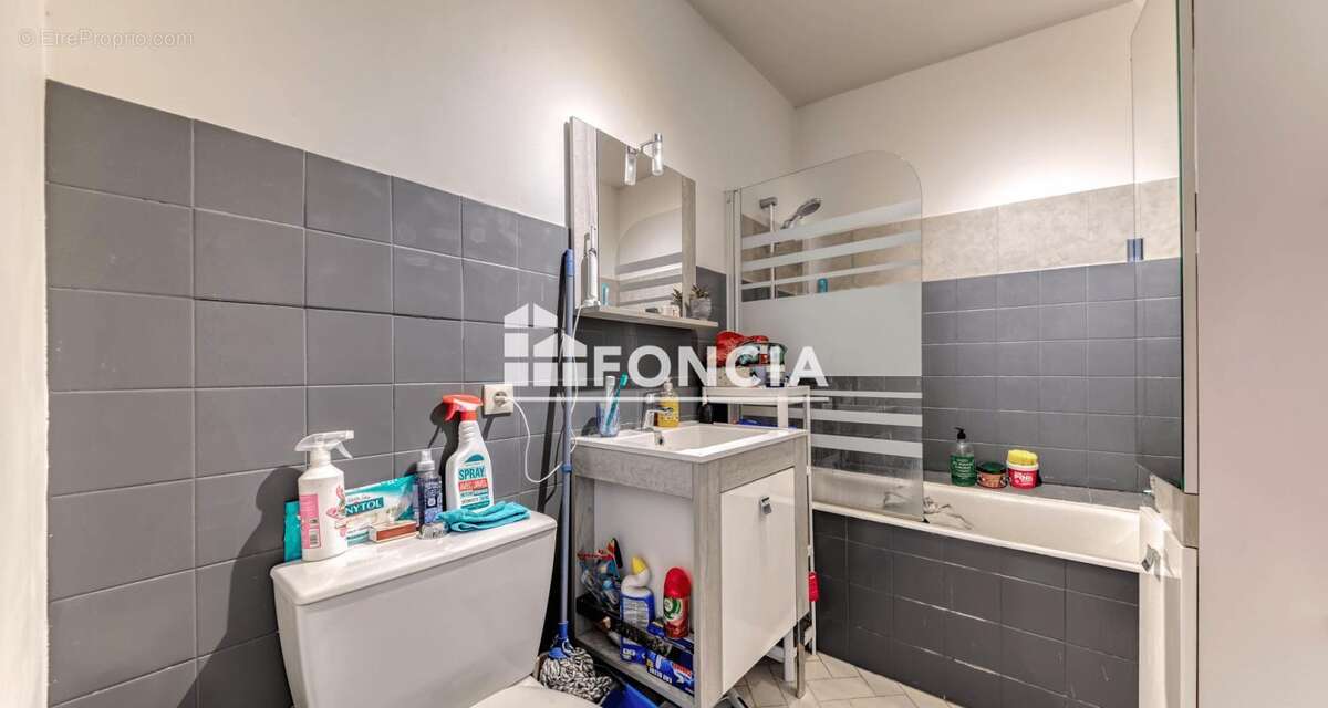 Appartement à LYON-7E