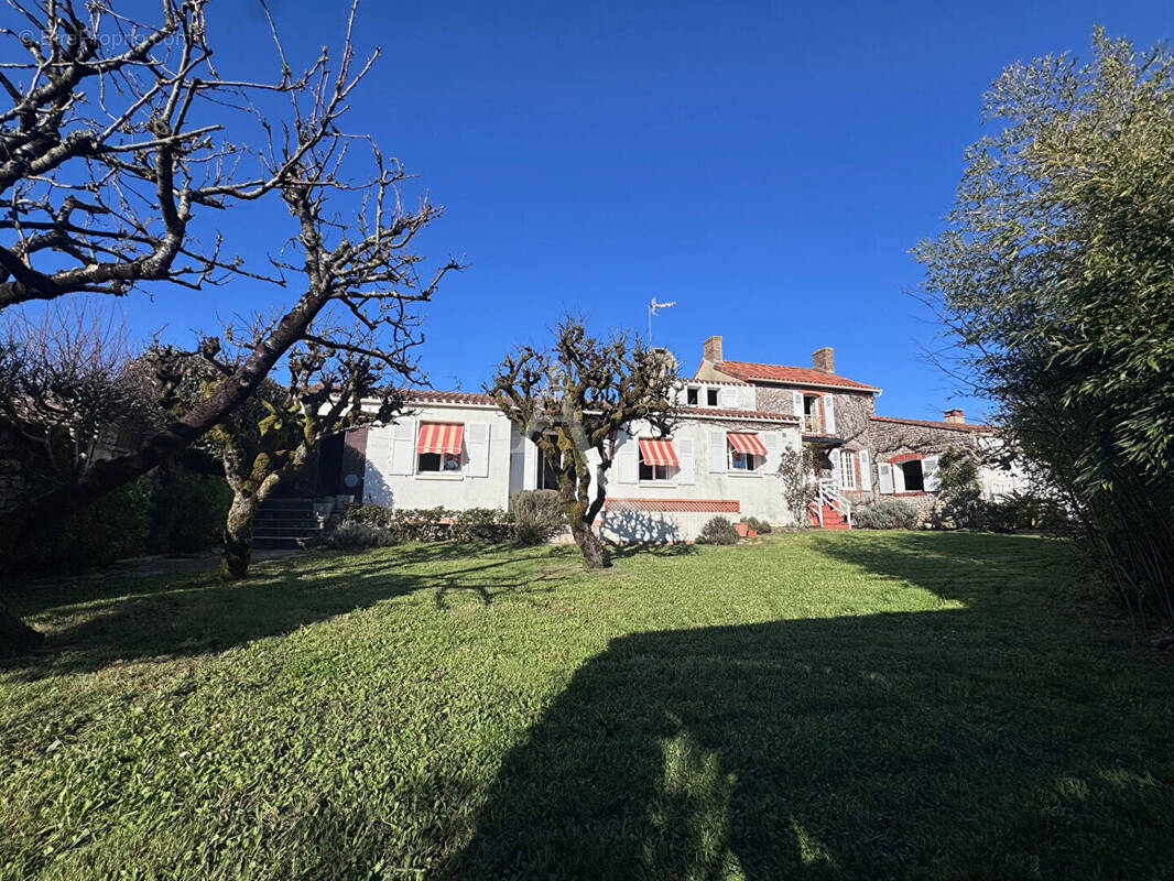 Maison à LONGEVILLE-SUR-MER
