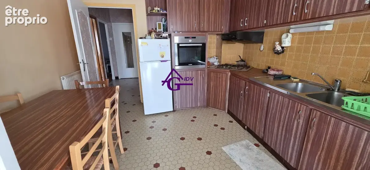 Maison 7 pièces 177 m² à vendre à Naucelle (12800) - photo 3