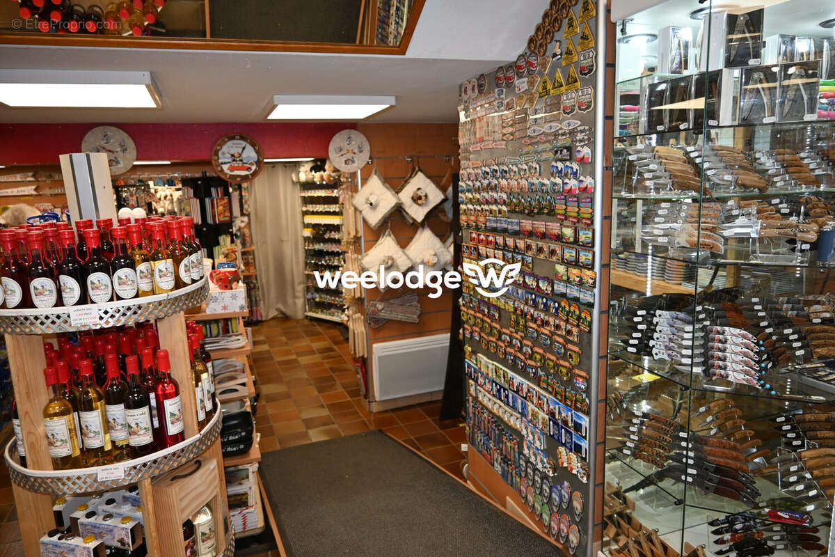 Commerce à BAGNERES-DE-LUCHON