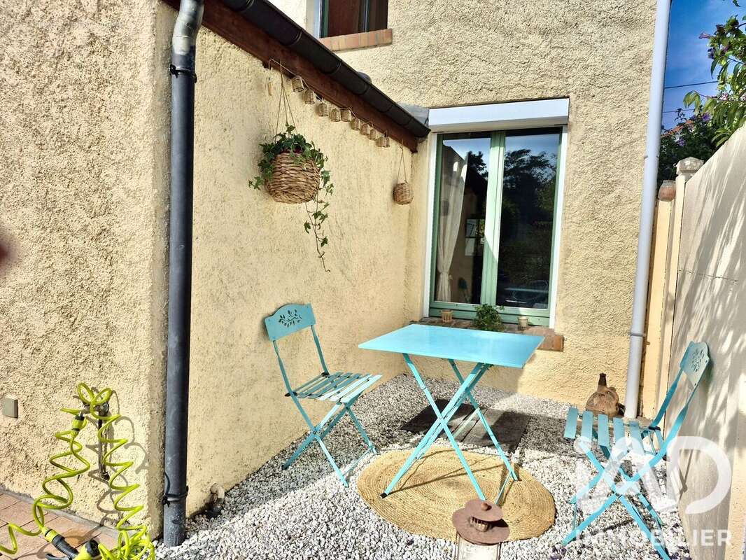 Maison 45 m² à Thomery  - photo 2