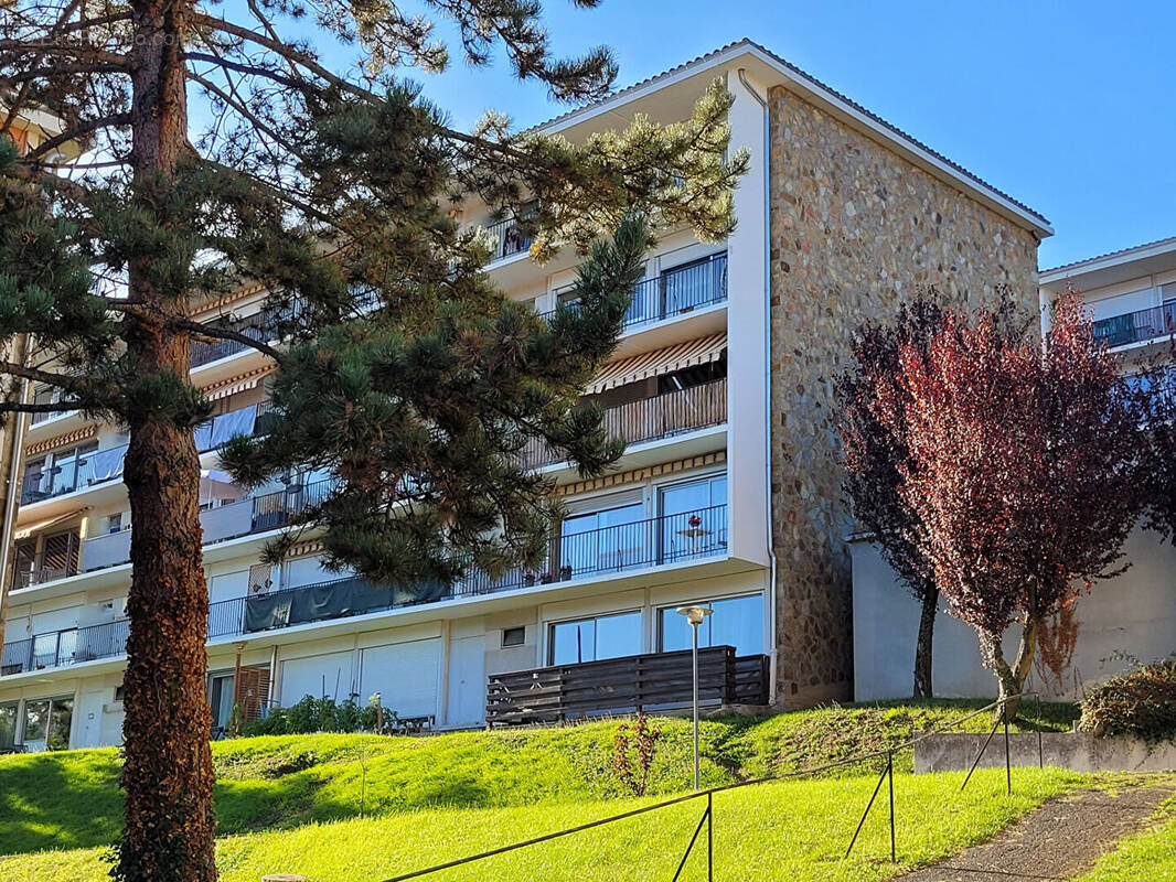 Appartement à VALS-PRES-LE-PUY