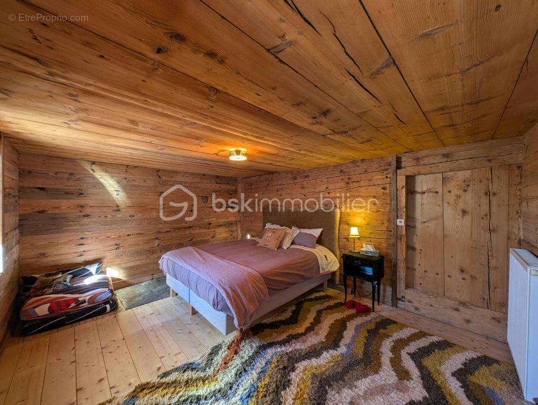 Chalet de 1798 entièrement rénové — refuge d'exception aux Aravis - photo 10