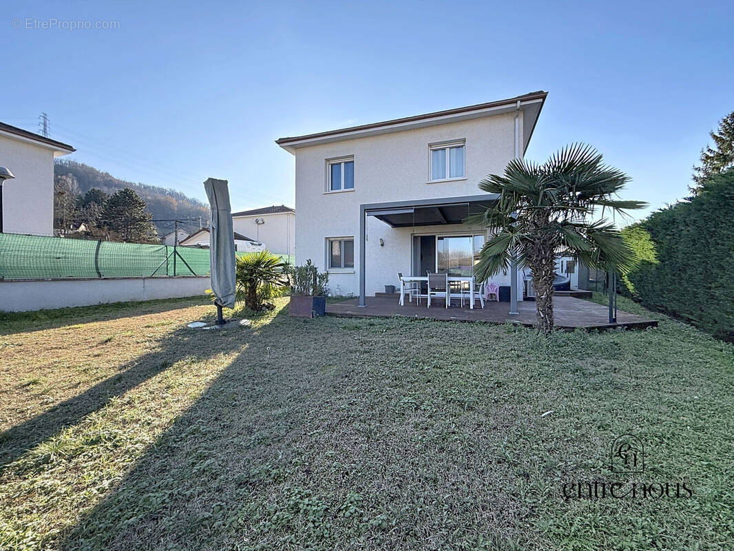 Photo 1 - Maison à SAINT-SAVIN