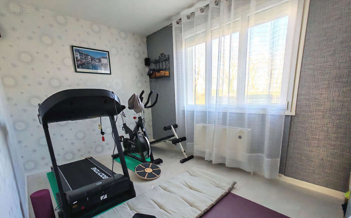 Maison à SAVIGNY-LE-SEC