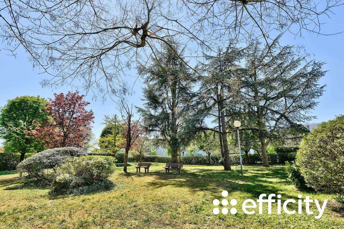 Appartement à CALUIRE-ET-CUIRE