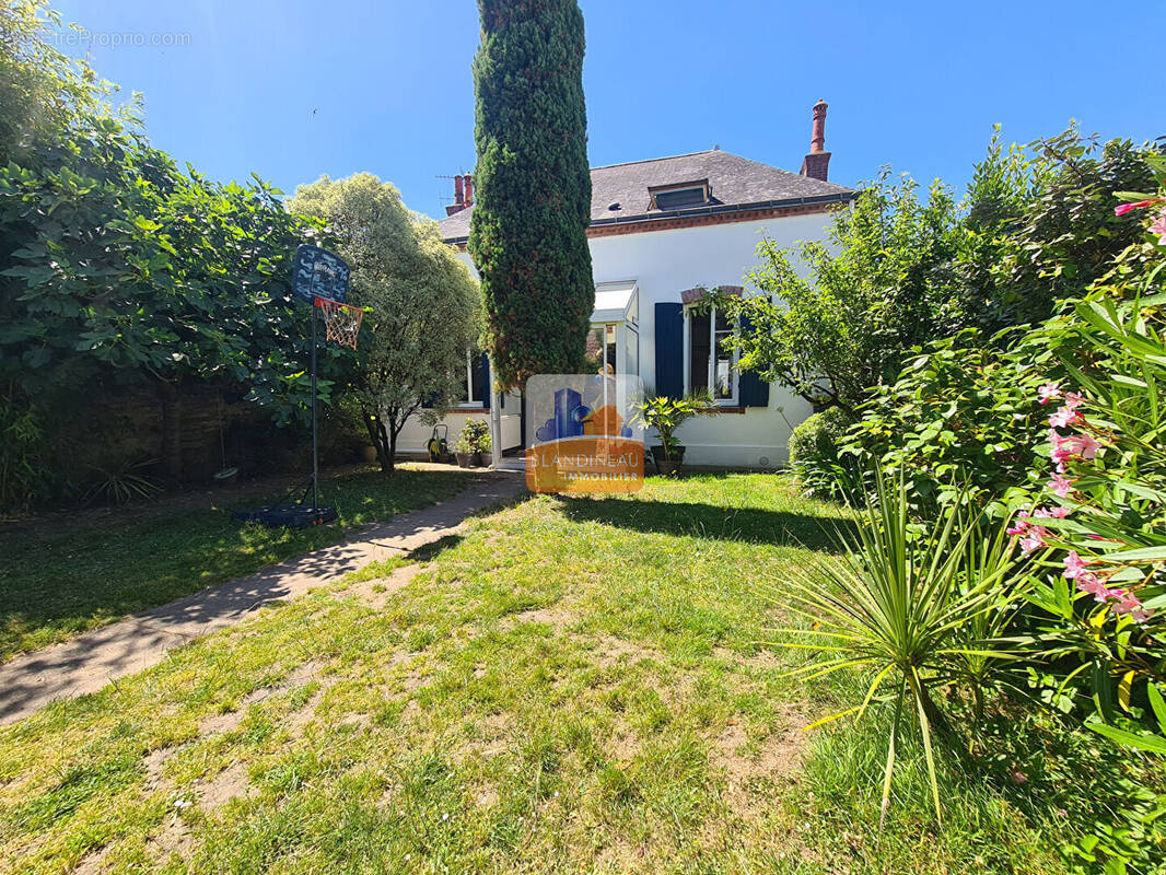 Maison à LA MONTAGNE
