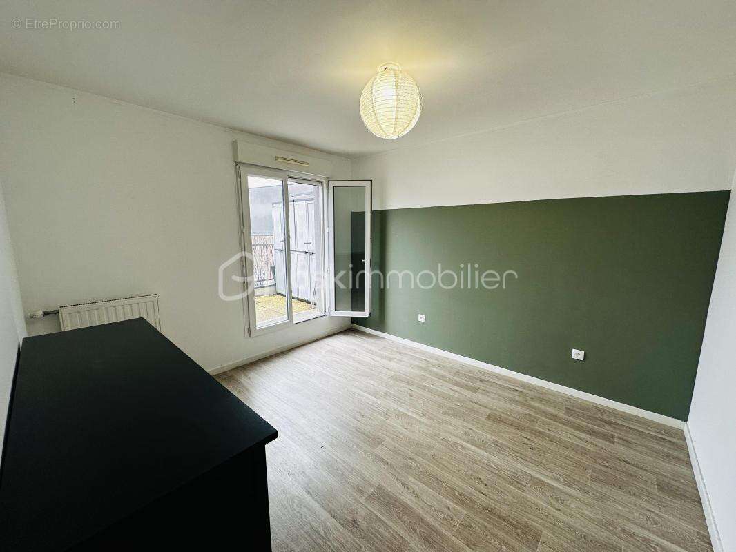 Appartement à CORBEIL-ESSONNES