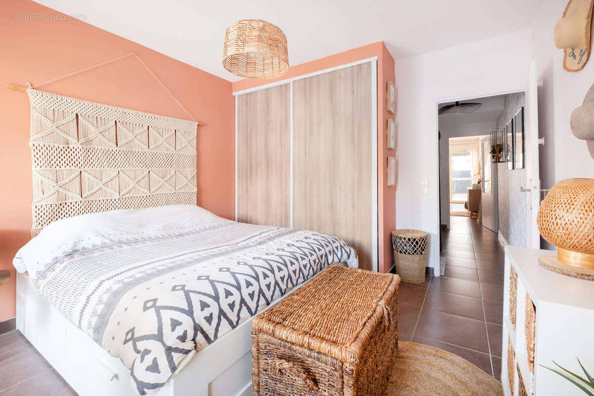 Appartement à JUVIGNAC