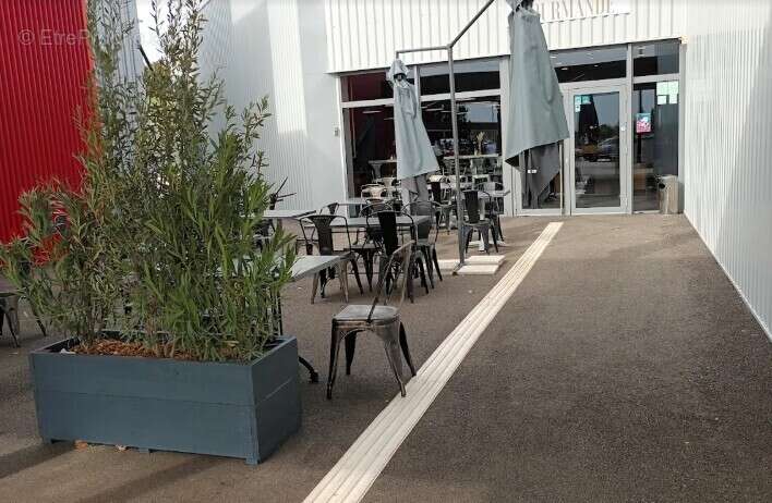 Commerce à FOULAYRONNES