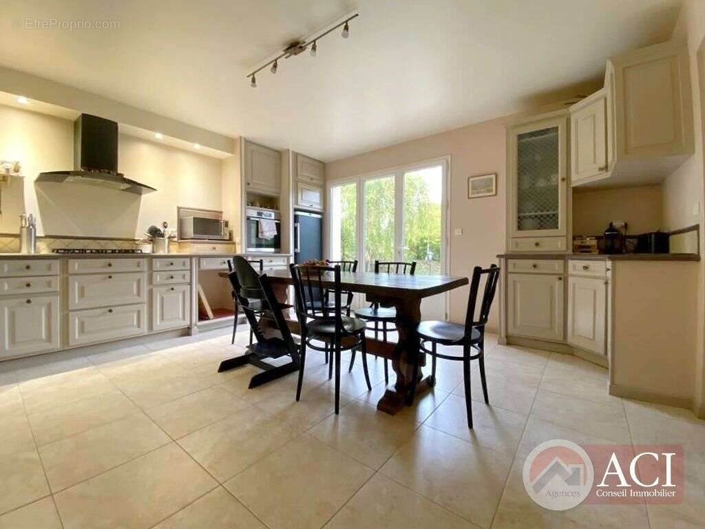 50982533e.jpg - Maison à GROSLAY