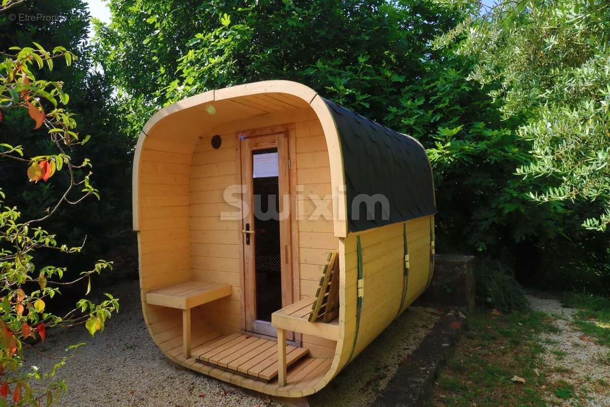 Maison à PONT-DE-BARRET