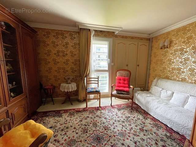 Appartement à MAISONS-ALFORT