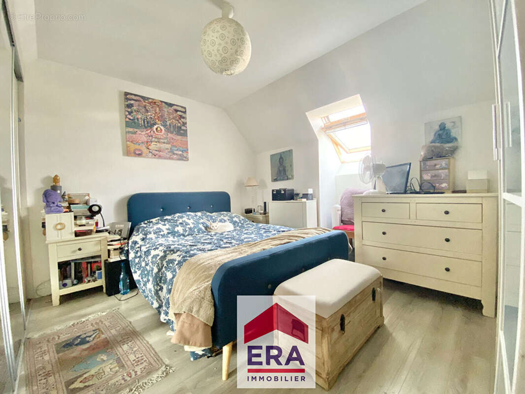 Maison à SARTROUVILLE