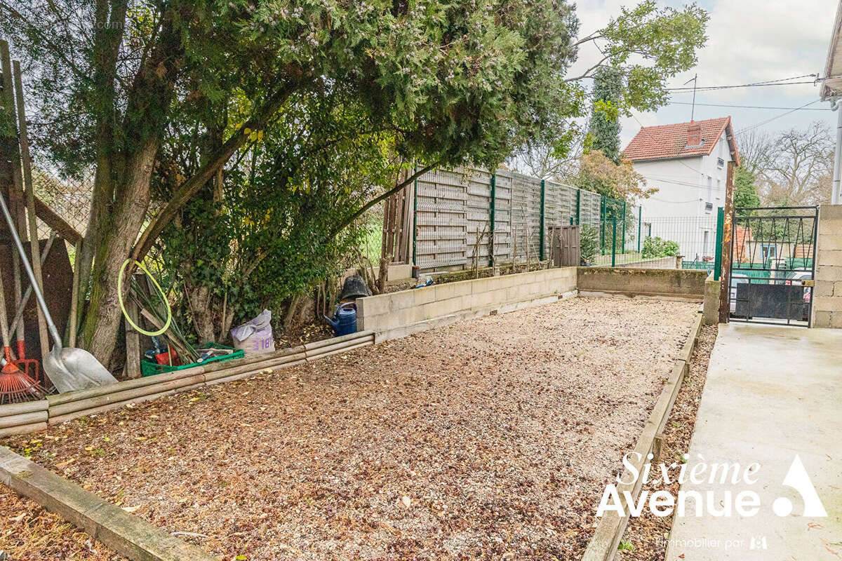 Maison à EPINAY-SUR-ORGE