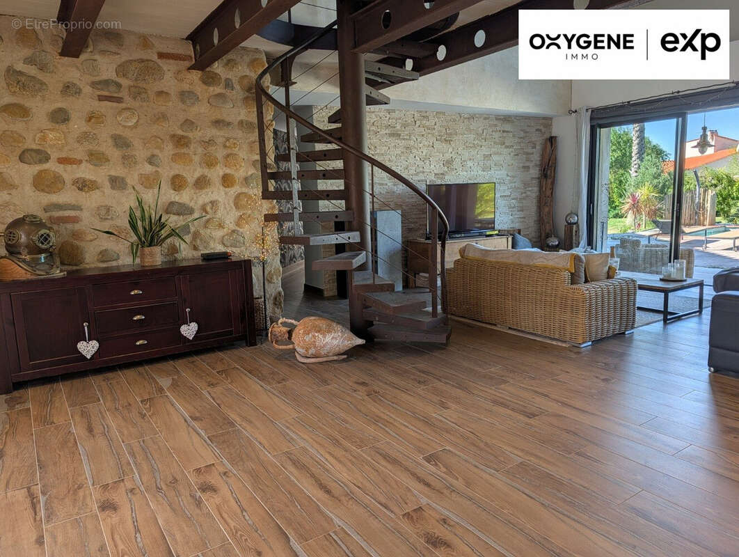 Maison 205 m² à Le Soler  - photo 5