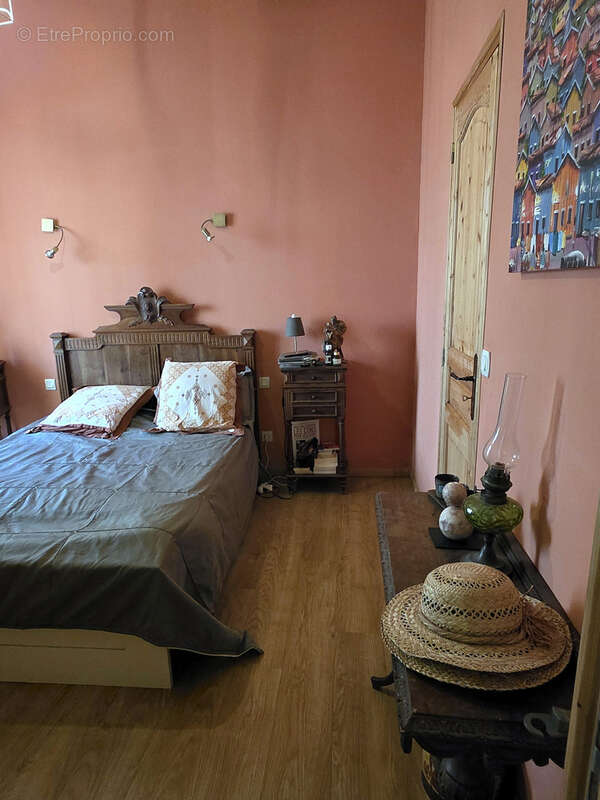 Maison de caractère de 1713   460 m2   piscine chauffée   Roquefeuil (11) - photo 18