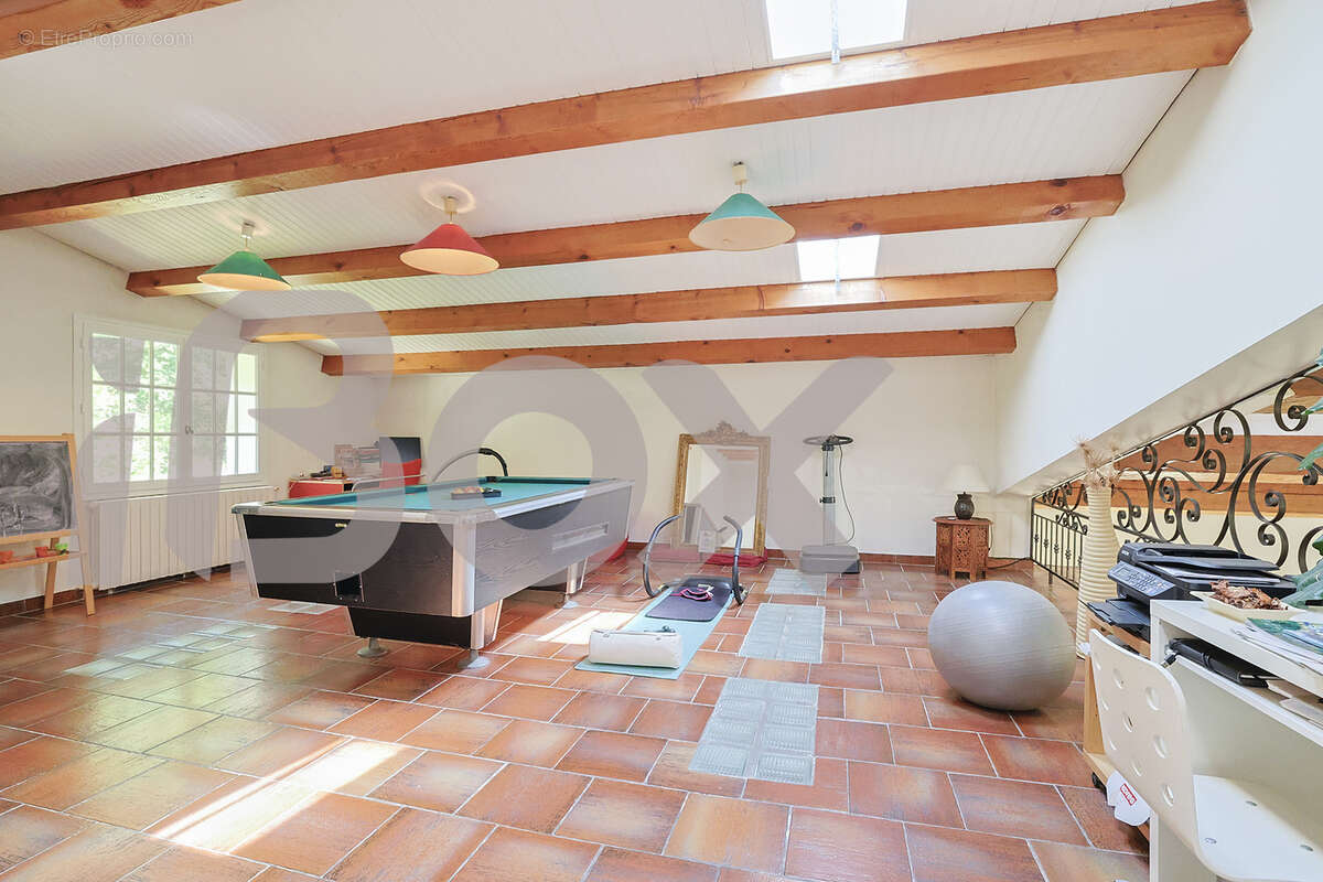 Maison à LA VALETTE-DU-VAR