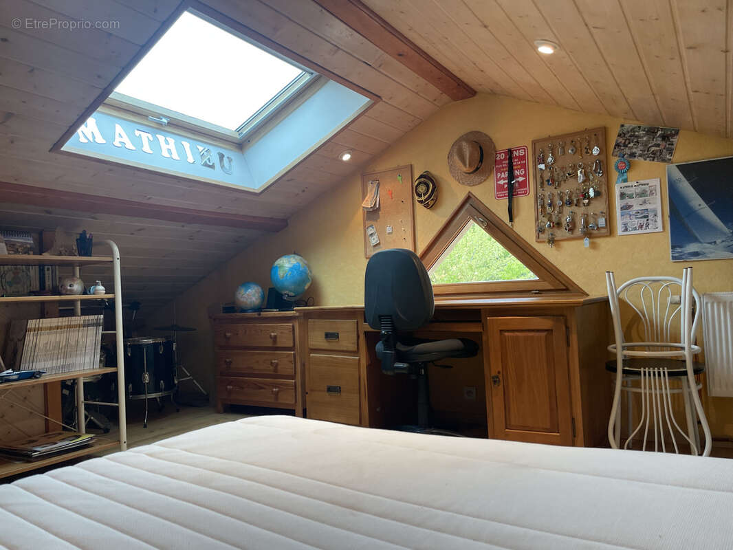 VILLA  de 201 M2  offrant 5 CHAMBRES - photo 26