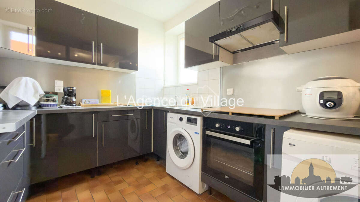 Appartement à MOUY