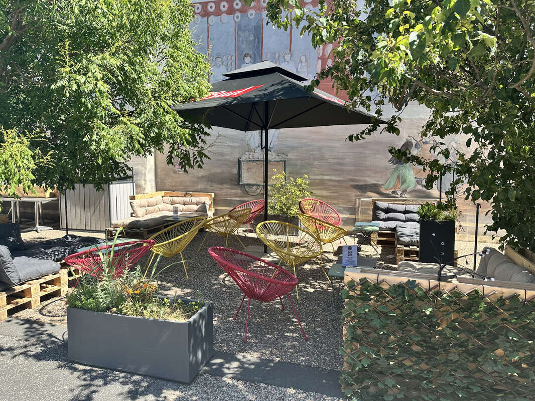 Commerce à YSSINGEAUX