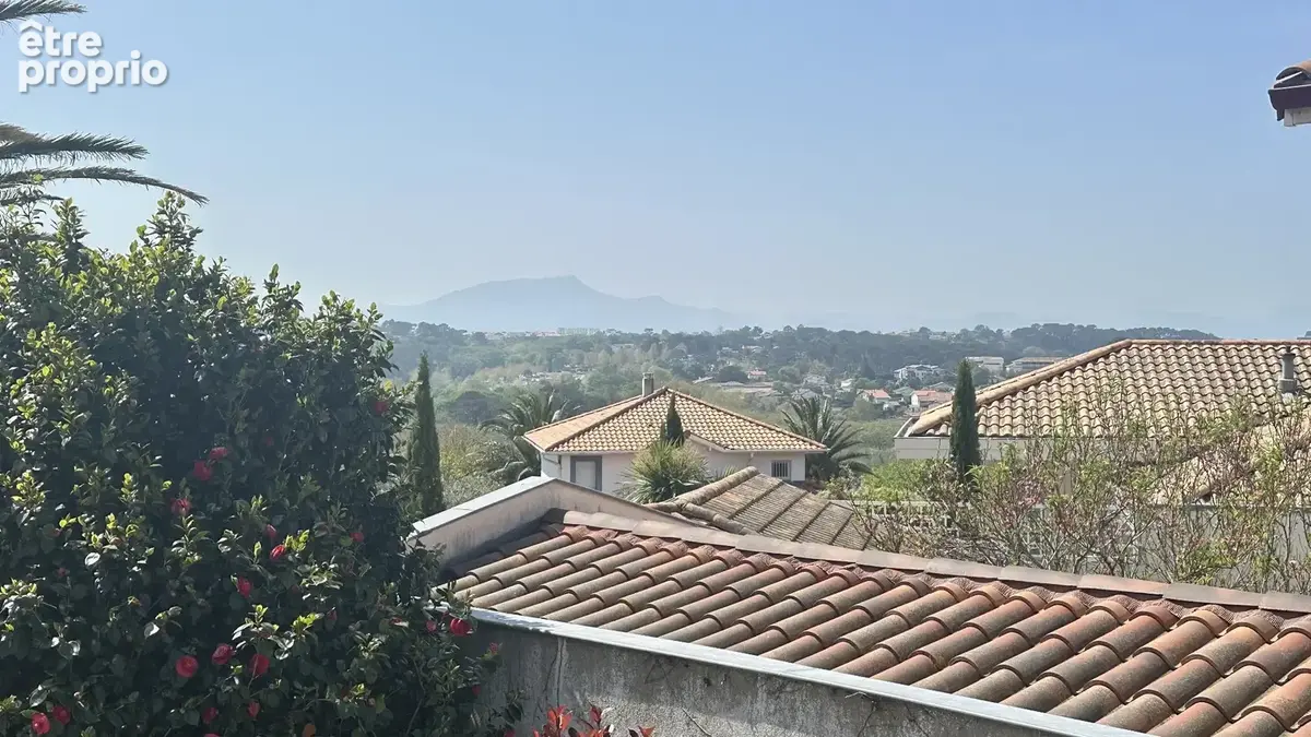 Biarritz milady  villa vue mer  203 m²  piscine  t2 indépendant  rénovée - photo 5