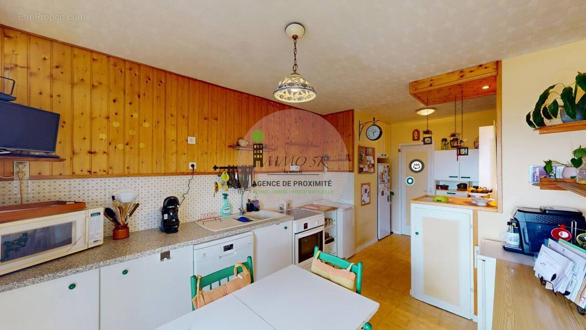 Appartement à RILLIEUX-LA-PAPE