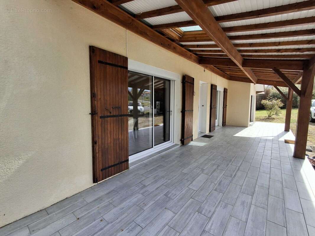 Maison à ROUMAZIERES-LOUBERT