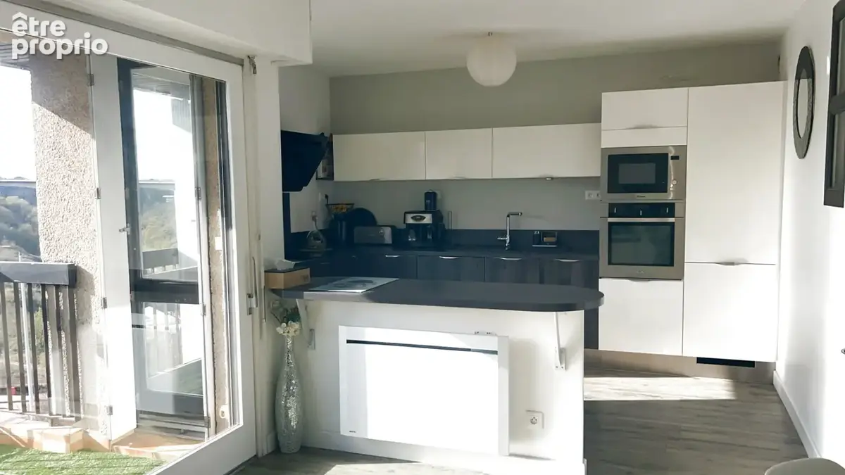 Rodez   Spacieux T5 lumineux de 101 m2 avec 2 terrasses, garage et parking privatif sécurisé - photo 6