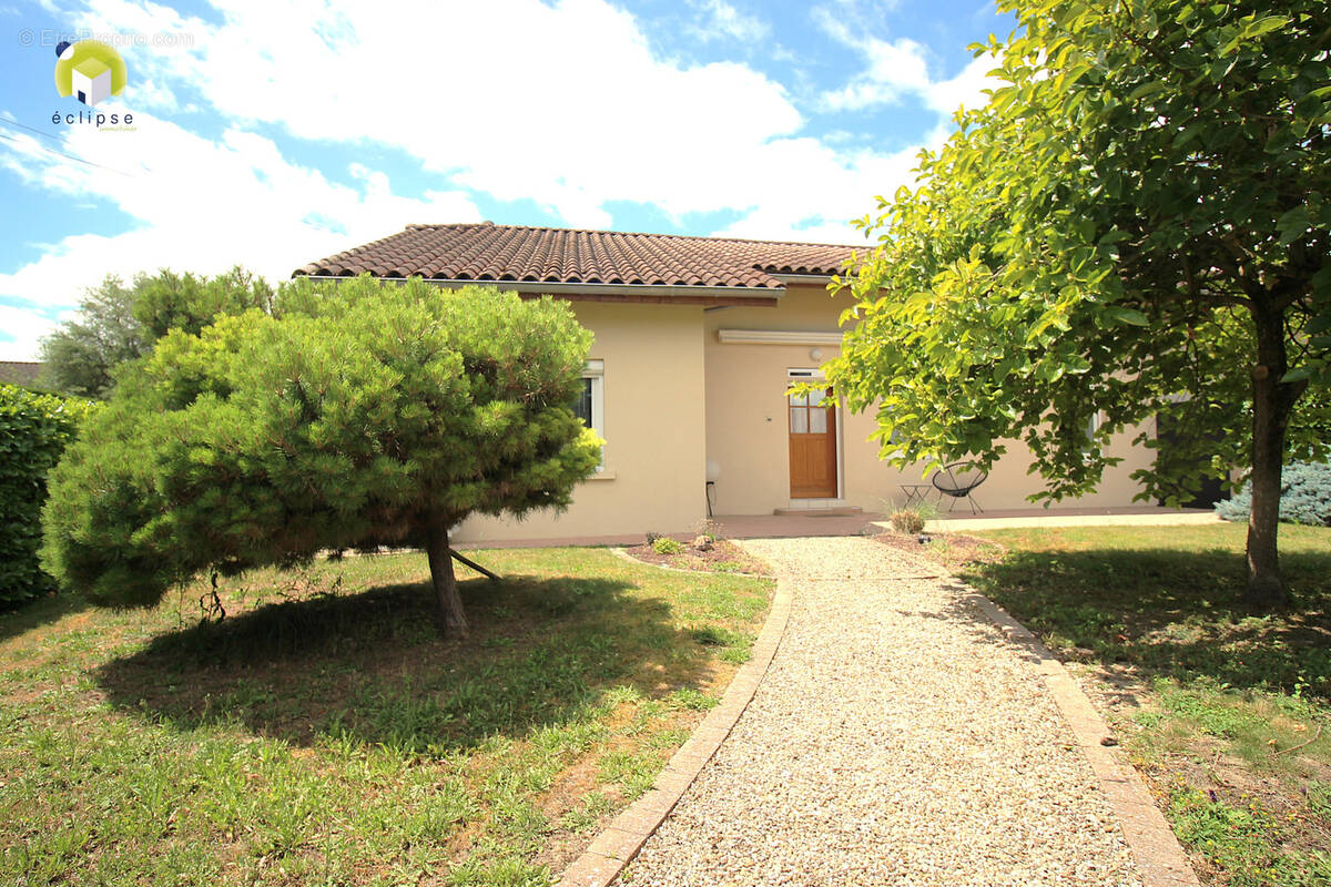 Maison à CONFRANCON