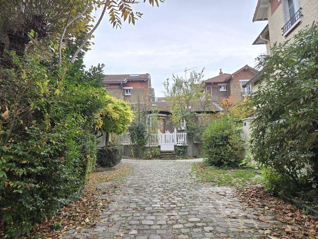 Maison à PARIS-19E